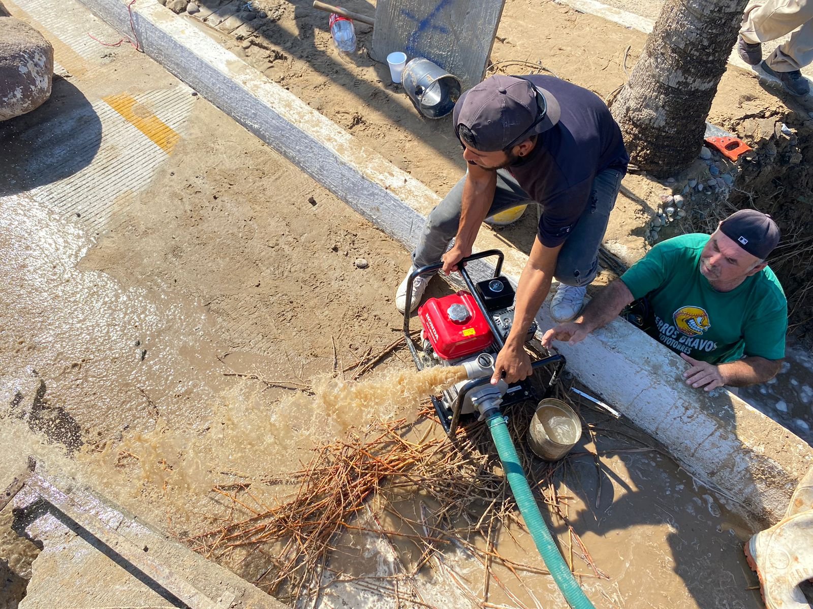 Fugas interrumpen servicio de agua potable en la Paz - Bitácora BCS