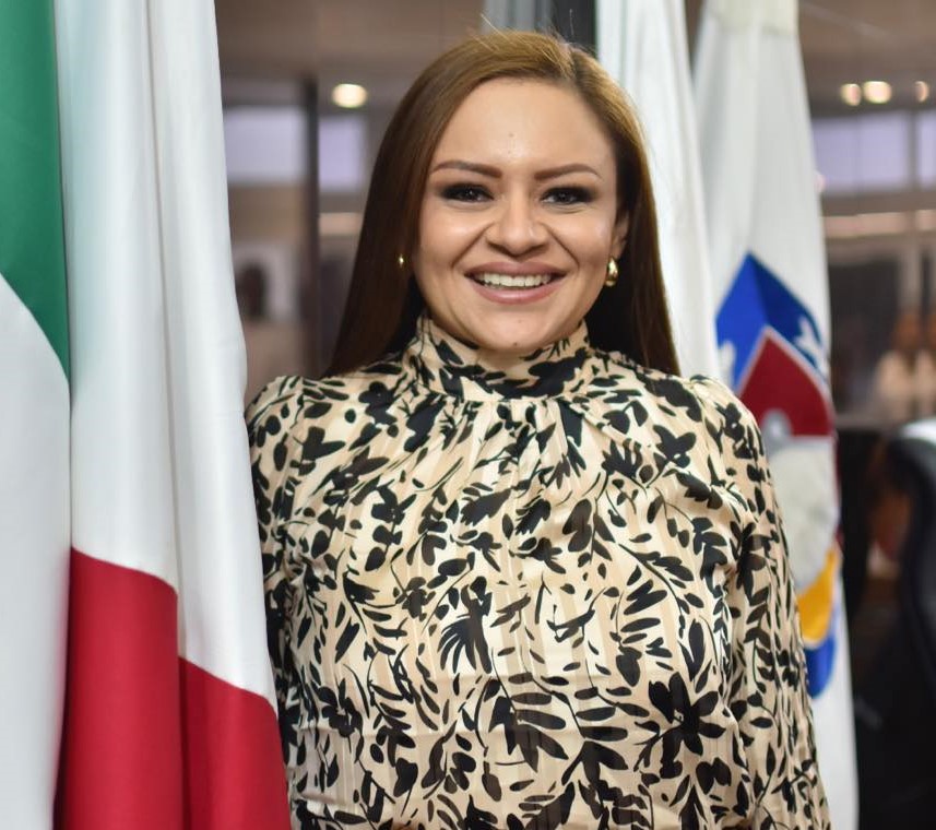 PAZ OCHOA AMADOR