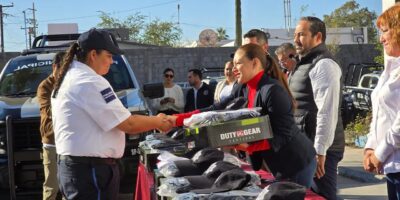 Entregan equipamiento policial a Seguridad Pública y Tránsito Municipal de Loreto