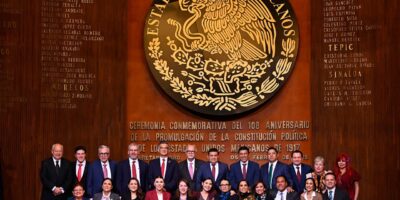 Asistió Gobernador VCC a ceremonia por el 108º aniversario de la Constitución de 1917