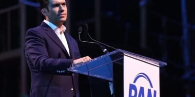 MICRÓPOLIS / ¡EL PRI ES HUÉRFANO POLÍTICO! / Bertoldo Velasco