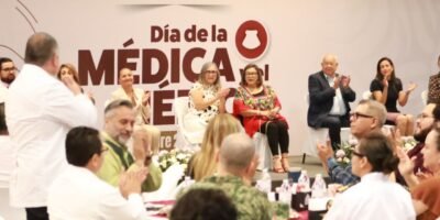 Reconoce Víctor Castro labor médica en el fortalecimiento de la salud en BCS