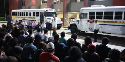 Entrega Víctor Castro vehículos y equipos que fortalecen la formación de estudiantes en la UABCS