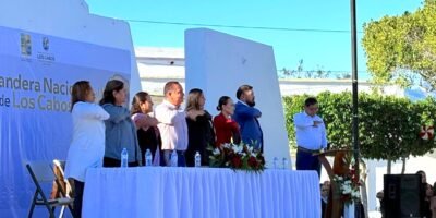 Continúa recorrido de la Bandera Nacional por delegaciones municipales de Los Cabos