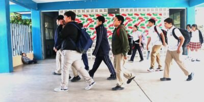 Inician vacaciones de Semana Mayor para más de 200 mil estudiantes en BCS