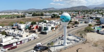 Tanques elevados fortalecen suministro de agua en colonias de La Paz