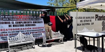 Personal de escuelas COBACH inicia huelga laboral en los cinco municipios de BCS