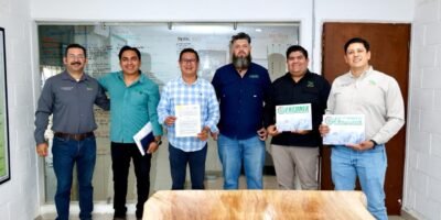 Más oportunidades para estudiantes: CECyTEBCS firma acuerdos con sector empresarial