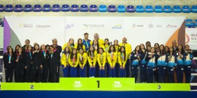 Deportistas logran medalla de bronce en polo acuático en las Olimpiada Nacional