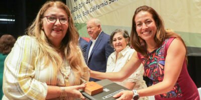 Reconoce Milena Quiroga el labor de los maestros en Baja California Sur
