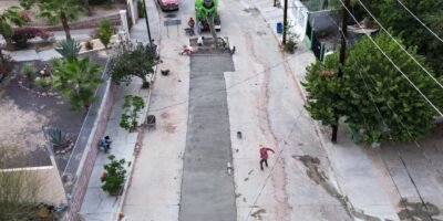 Garantizan autroridades municipales reparación integral de calle Rosales en La Paz