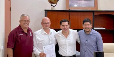 Entrega Ayuntamiento de Los Cabos nombramiento del nuevo encargado de Oficialía Mayor
