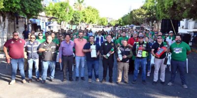 Estudiantes de la UABCS participan en capacitación sobre uso de extintores