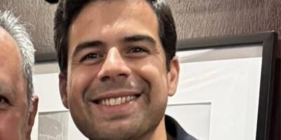 MICRÓPOLIS / SE REGISTRAN ASPIRANTES DE LA 4T/ Bertoldo Velasco Silva