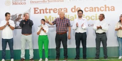 Entrega Víctor Castro primera cancha del Programa Mundial Social 2026