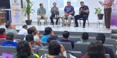 Imparten conversatorio de reflexión sobre masculinidades y corresponsabilidad en Los Cabos