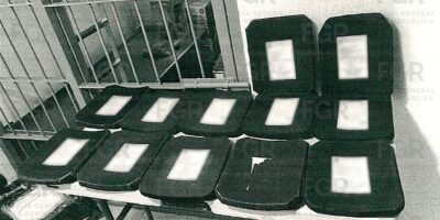 Obtiene FGR prisión preventiva de dos hombres por delitos con armas y explosivos en BCS