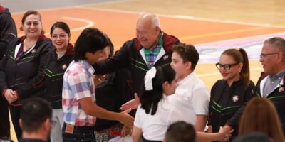 Reconoce Víctor Castro a deportistas por su desempeño en competencias nacionales