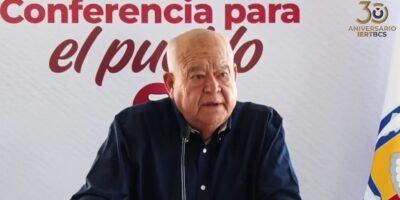 Reitera Víctor Castro respaldo a magisterio en BCS; solicita retorno a las aulas