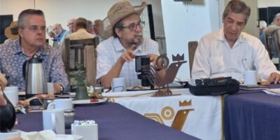 MICRÓPOLIS / UN ALECCIONADOR ENCUENTRO/ Bertoldo Velasco Silva