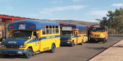 Transportistas buscan cobrar hasta 18 pesos por pasaje; usuarios denuncian mal servicio