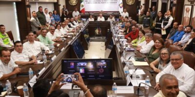 Instalan Puesto de Comando Interinstitucional para atender huracanes en BCS