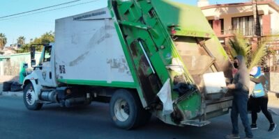 Personal de recolección de basura en La Paz recibirá un mayor bono de insalubridad