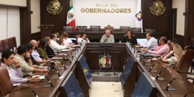 Convoca Víctor Castro a sumar esfuerzos para fortalecer la planeación urbana en BCS