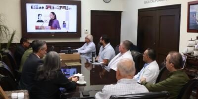 Anuncia Víctor Castro 165 Consultorios del Servicio Universal de Salud en BCS