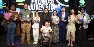 Nueve jóvenes sudcalifornianos reciben reconocimiento por destacada trayectoria