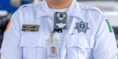 Policías en Los Cabos portarán cámaras corporales durante operativos