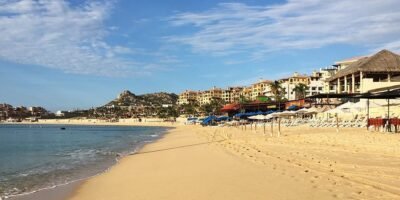 Playa El Médano será reordenada ante saturación y problemas de movilidad