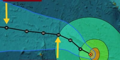 Huracán Rachel mantiene categoría 1; pronostican lluvias y oleaje elevado en BCS