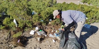 Retiran más de 7.5 toneladas de residuos en playas y zonas costeras de La Paz