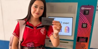 Más de 8 mi estudiantres utilizan el Tiburón Urbano en La Paz