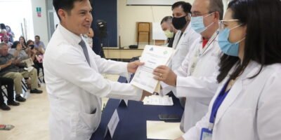 Convocan a profesionales de la salud en BCS para integrarse a consultorios de atención primaria